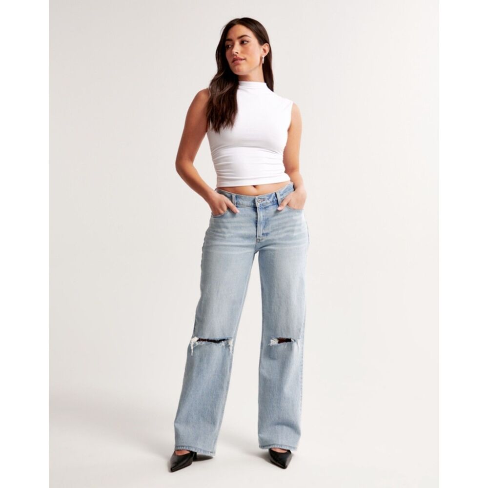 Abercrombie & Fitch The Baggy Low Rise Curve Love Jeans Size 27